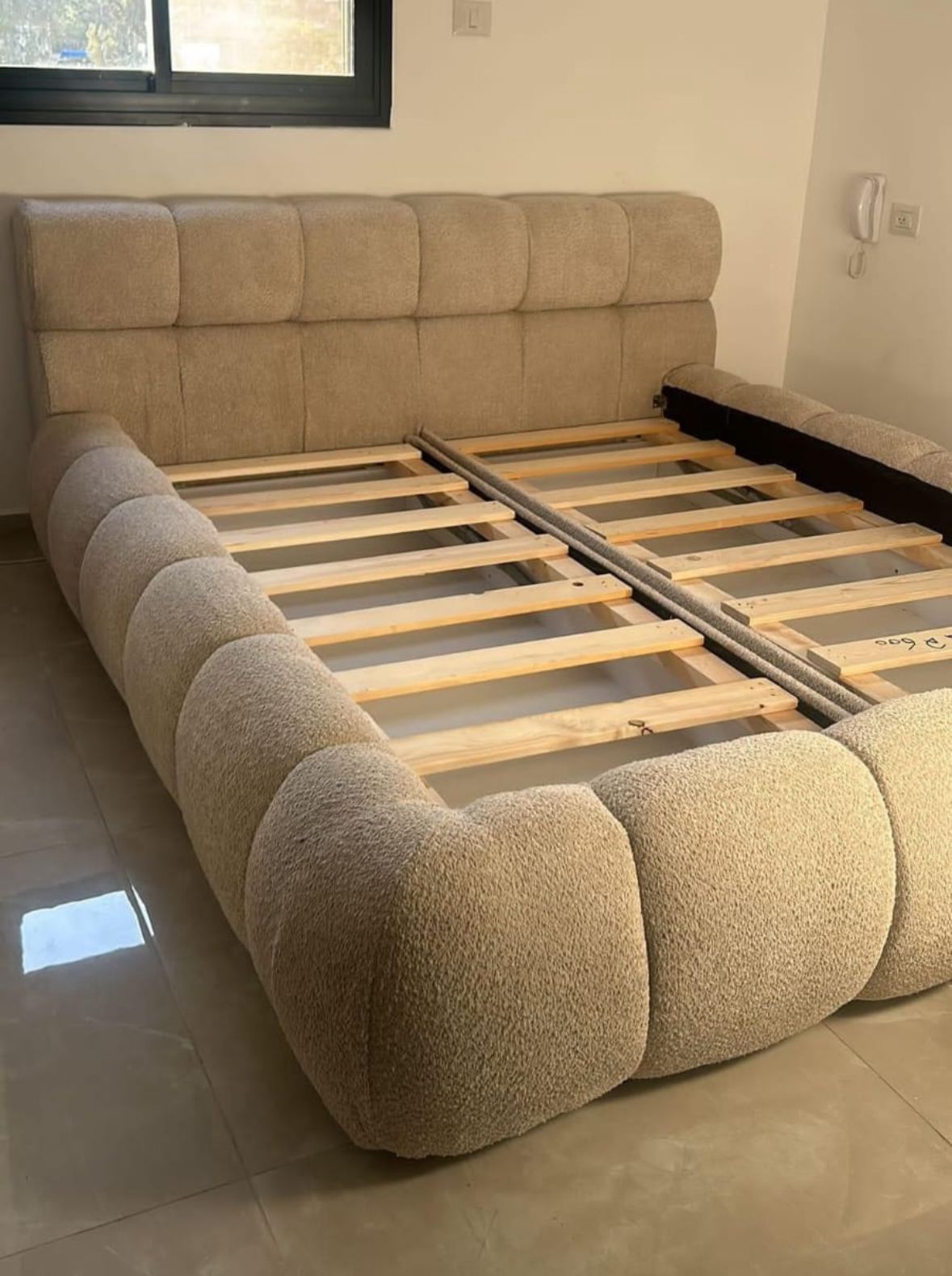 מיטה יהודית מק״ט 350