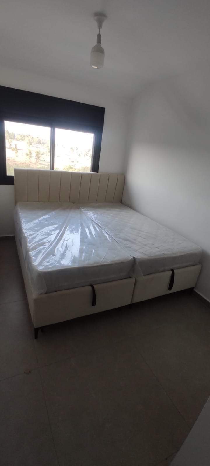 מיטה יהודית מק״ט 351