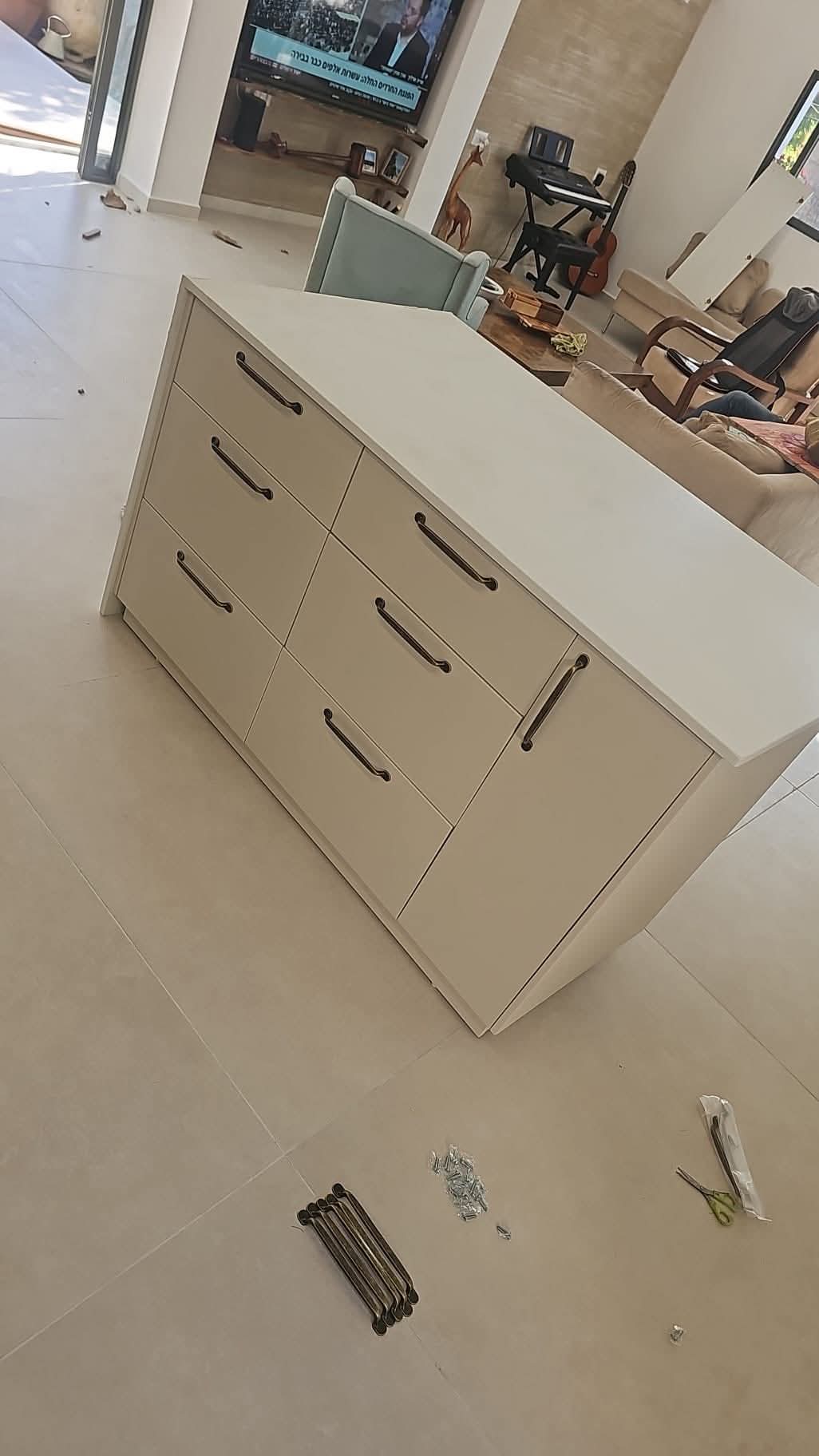 אי מטבח מק״ט 009